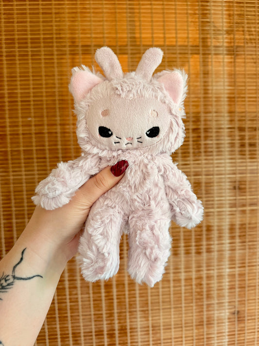 Buffy the Alien Kitty